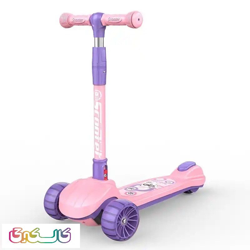 اسکوتر با دسته قابل تنظیم