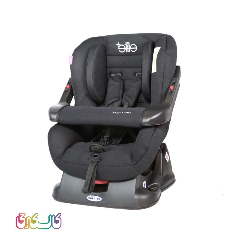 نصب صندلی الیت پلاس داخل خودرو