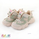 کفش کتونی دخترانه با عروسک کرومی