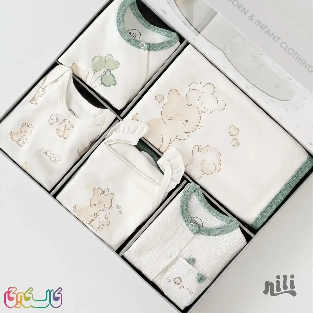 ست جعبه ای 13 تیکه لباس نوزاد نیلی
