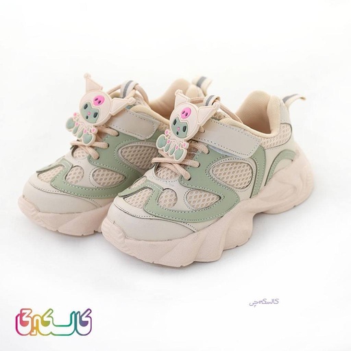 کفش کتونی دخترانه با عروسک کرومی